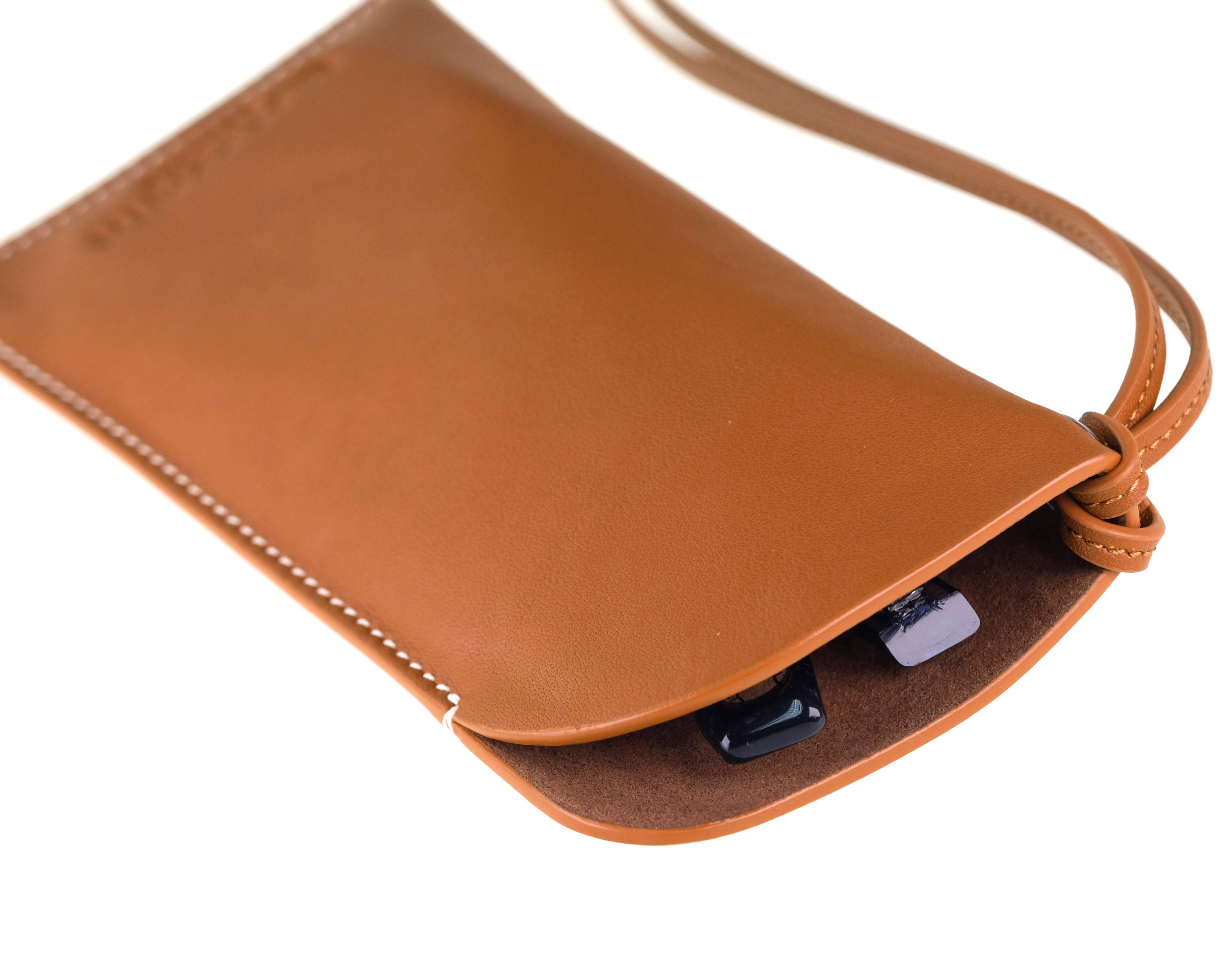 BLACKZMITH 專屬刻名手造超柔軟皮革眼鏡套 (附有可拆式掛繩) BLACKZMITH Handmade Ultra-Soft Leather Eyewear Case (with Detachable Strap) with Personalized Engraving(可放1副)