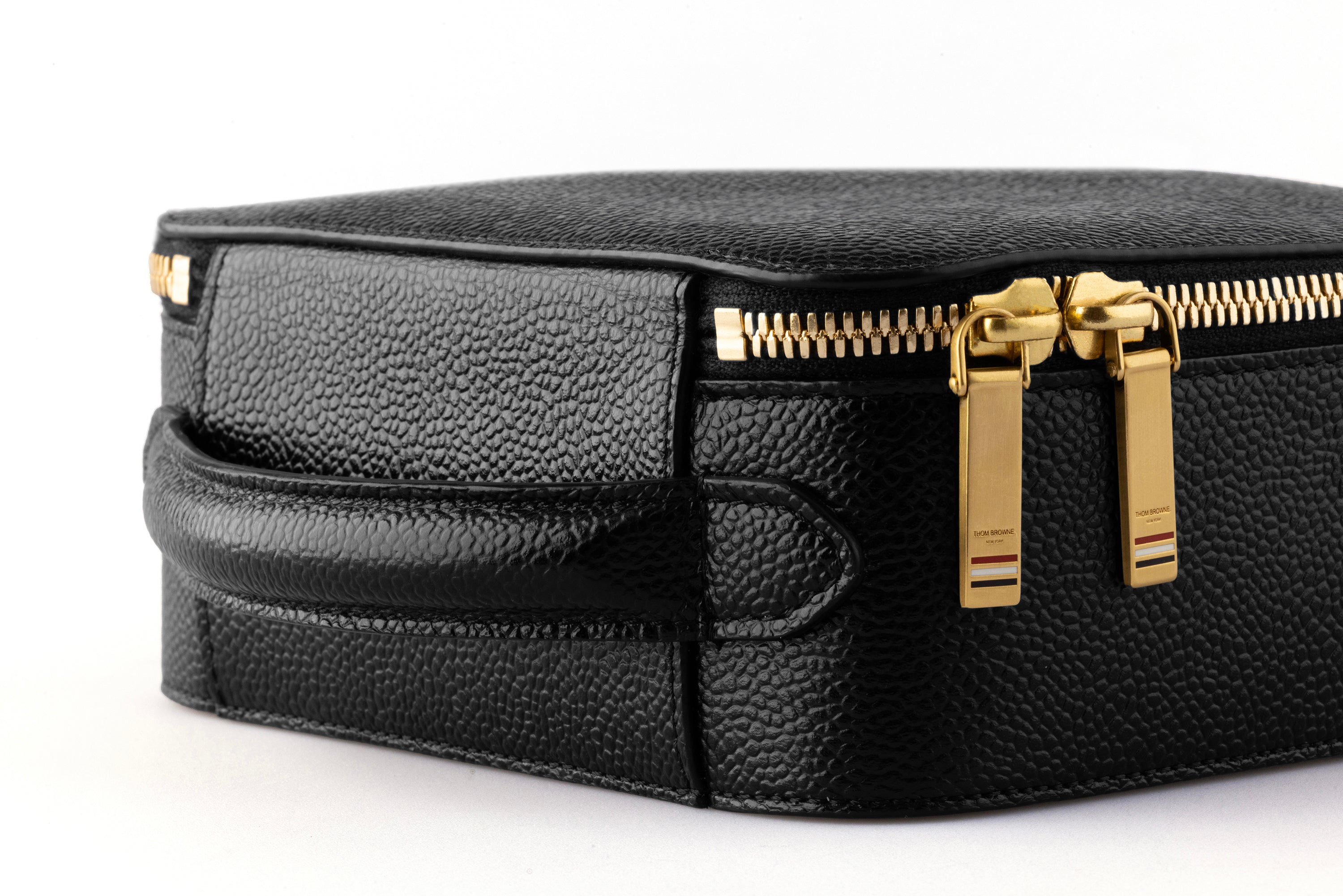 Thom Browne - Eyewear Travel Case in Pebble Grain Leather-UAC067A-001