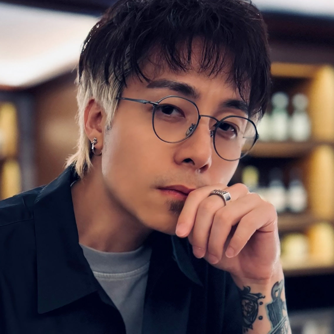TAYLOR WITH RESPECT – BLACKZMITH Optical